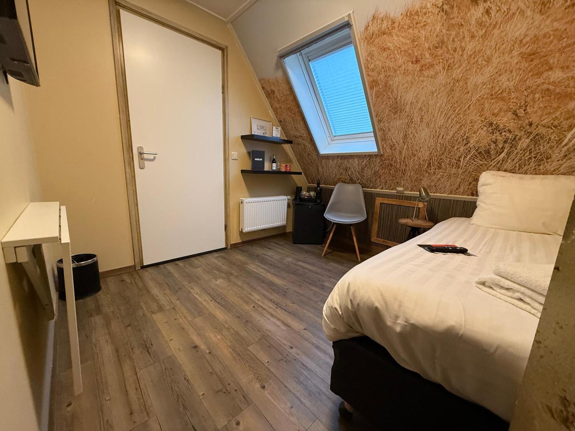 فندق Bij Hen Op Ameland هولوم المظهر الخارجي الصورة